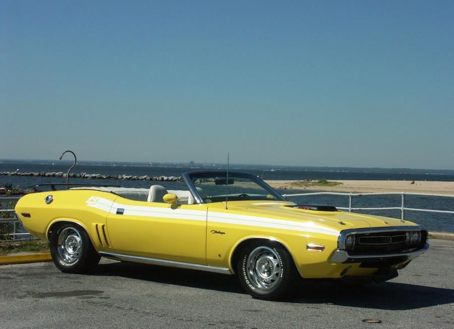  Dodge Challenger R/T Convertible 1971 года  (фото 3 из 3)